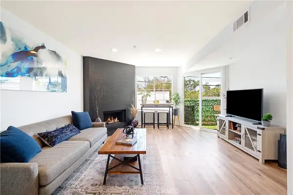 707 W 4th #8, Long Beach, CA 90802