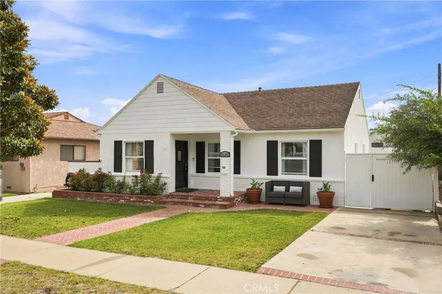 2650 S Dolphin Street, San Pedro, CA 90731 - #3