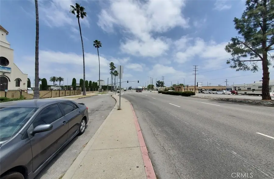 8021 S Vermont Avenue #24, Los Angeles, CA 90044 - #3