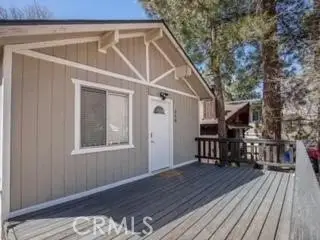 358 San Bernardino Avenue, Sugarloaf, CA 92386