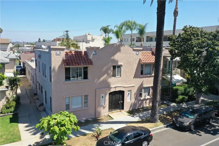 1135 E 3rd Street, Long Beach, CA 90802 - Image #3