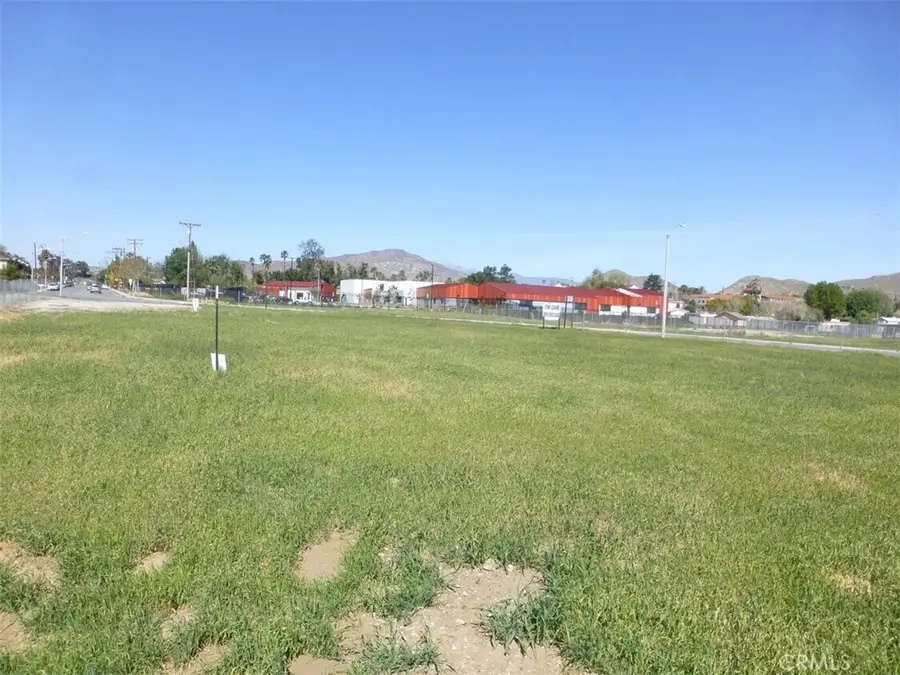 5754 Tilton Avenue, Jurupa Valley, CA 92509 - Image #2