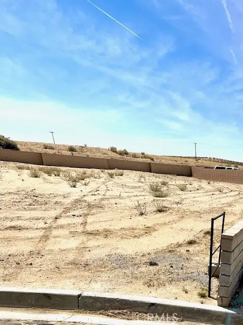 26162 Balboa Court, Helendale, CA 92342 - Image #3