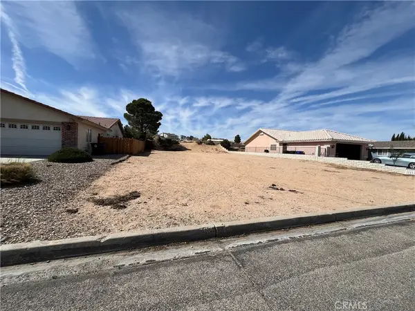 27506 Silver Lakes Pkwy, Helendale, CA 92342