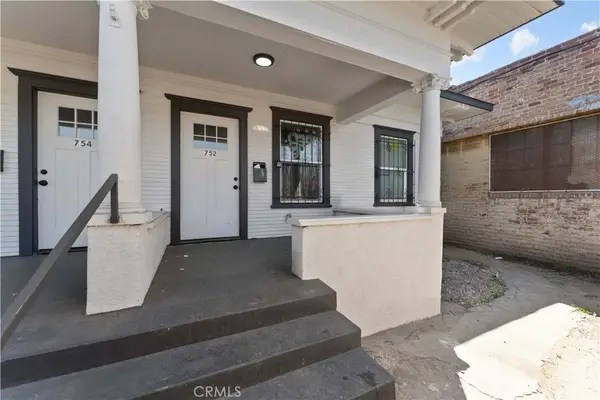 752 E 17th Street, Los Angeles, CA 90021