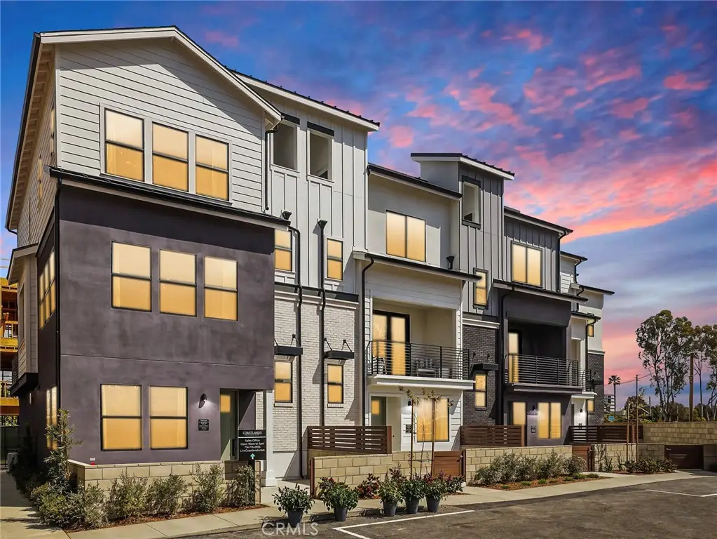 19071 Main Street #105, Huntington Beach, CA 92648 - Image #1