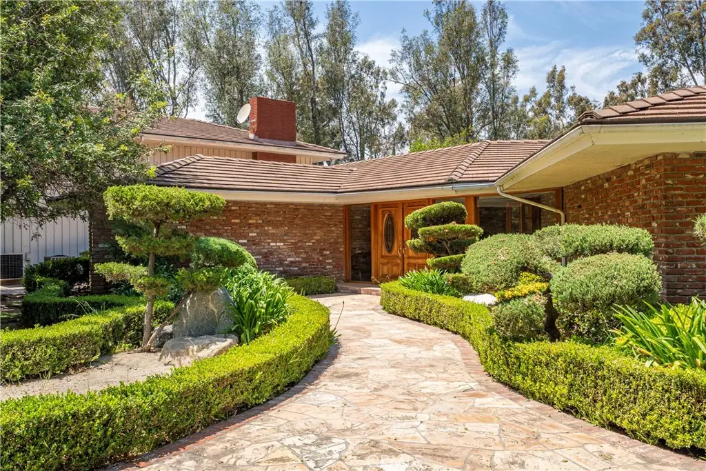 20827 E Mesarica Road, Covina, CA 91724 - #1