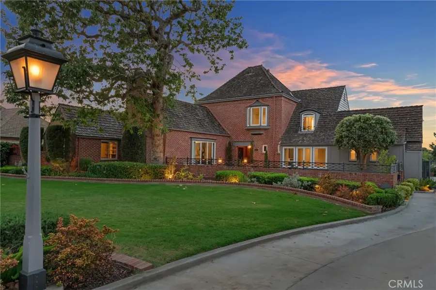 4275 Country Club Drive, Long Beach, CA 90807 - Image #2