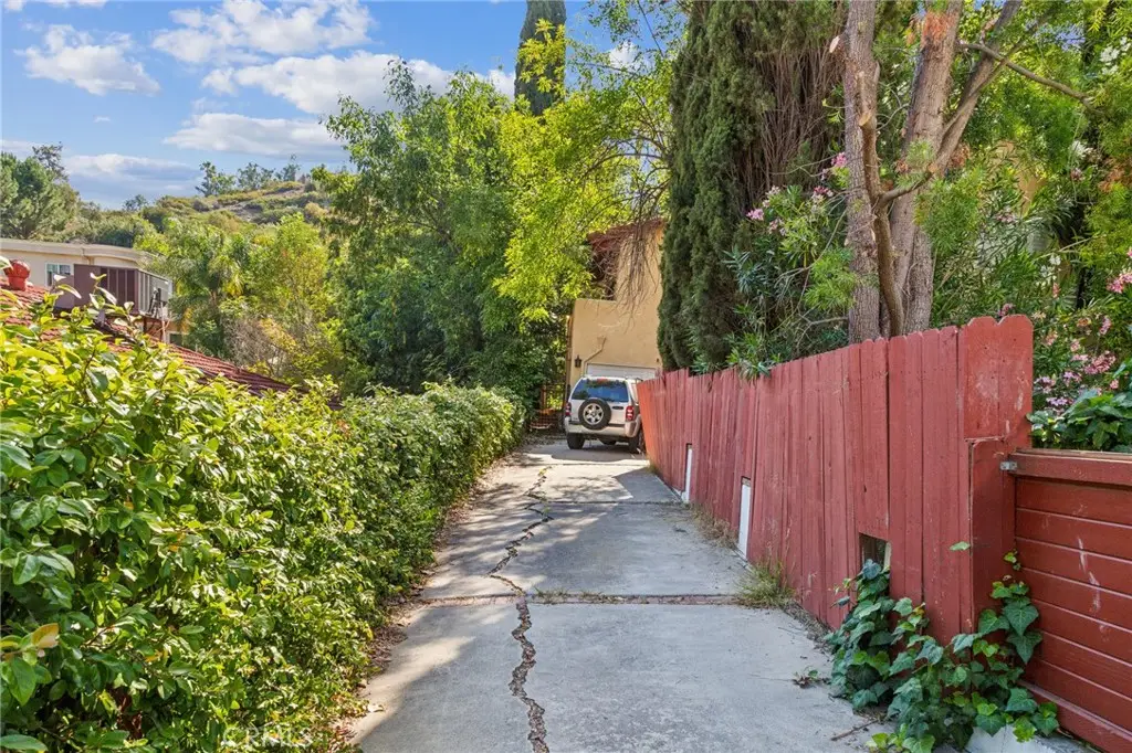 4804 Excelente Drive, Woodland Hills, CA 91364 - #1