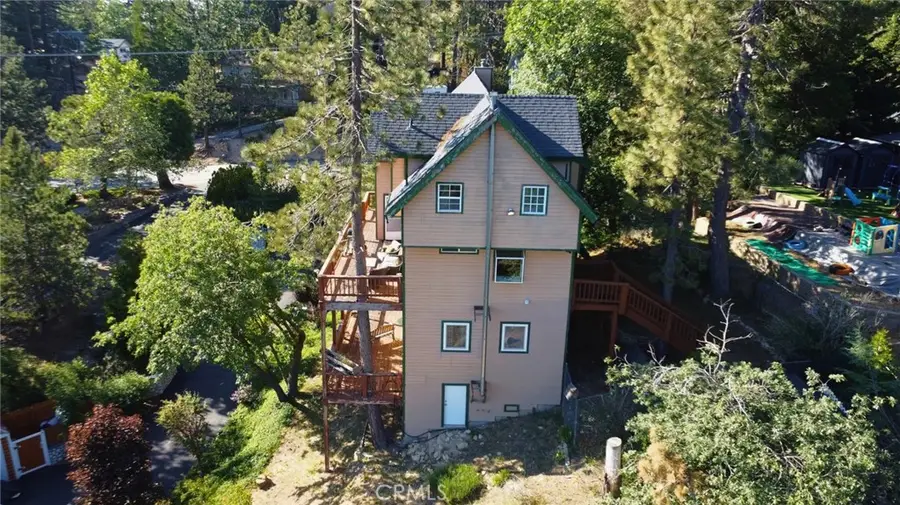 32455 Scandia Drive, Running Springs, CA 92382 - Image #3