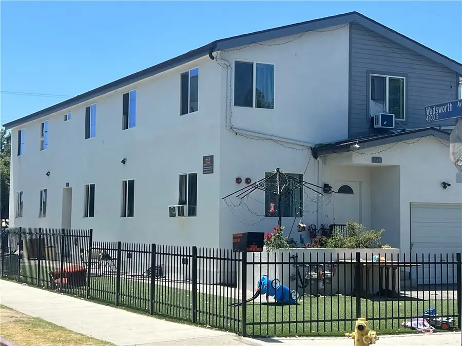 948 E 42nd Place, Los Angeles, CA 90011 - #2