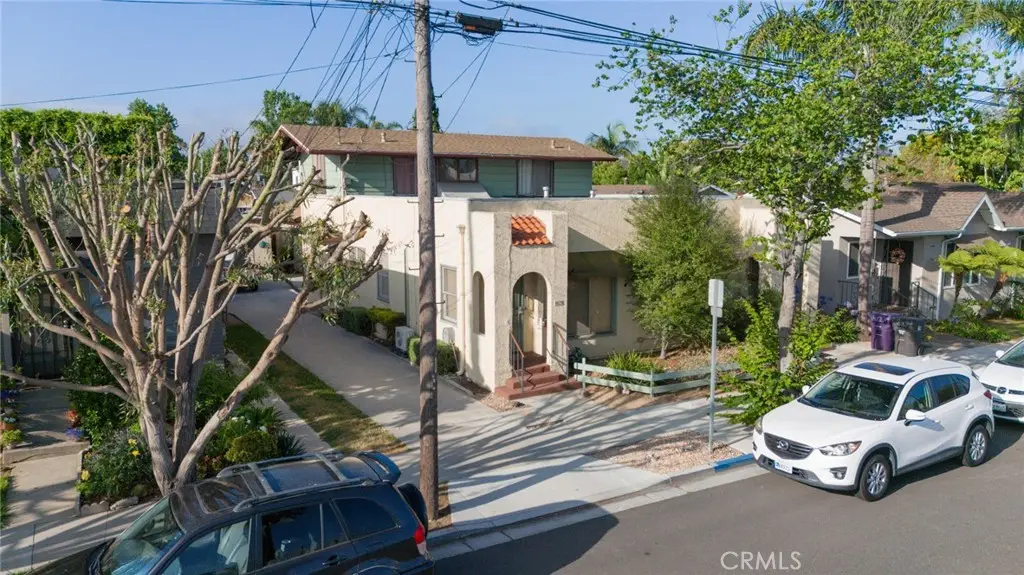 4018 E Vermont Street, Long Beach, CA 90814 - Image #1