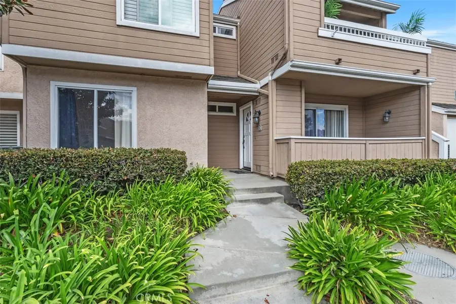 10393 E Briar Oaks Drive #D, Stanton, CA 90680 - Image #2