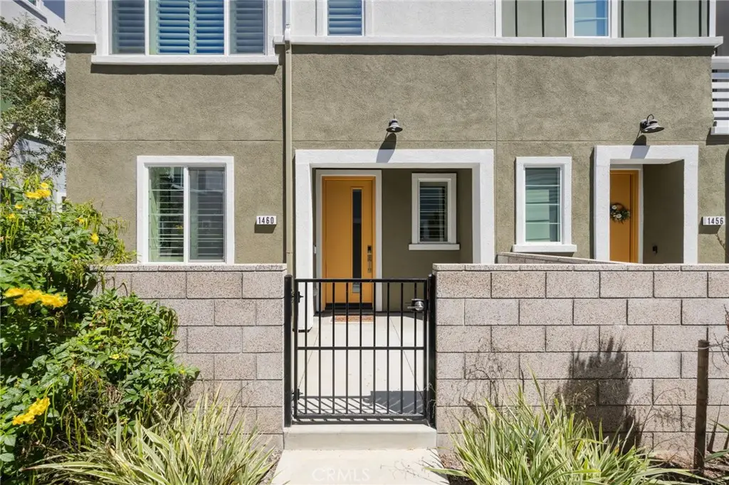 1460 W Sunrise Lane, San Pedro, CA 90732 - Image #1