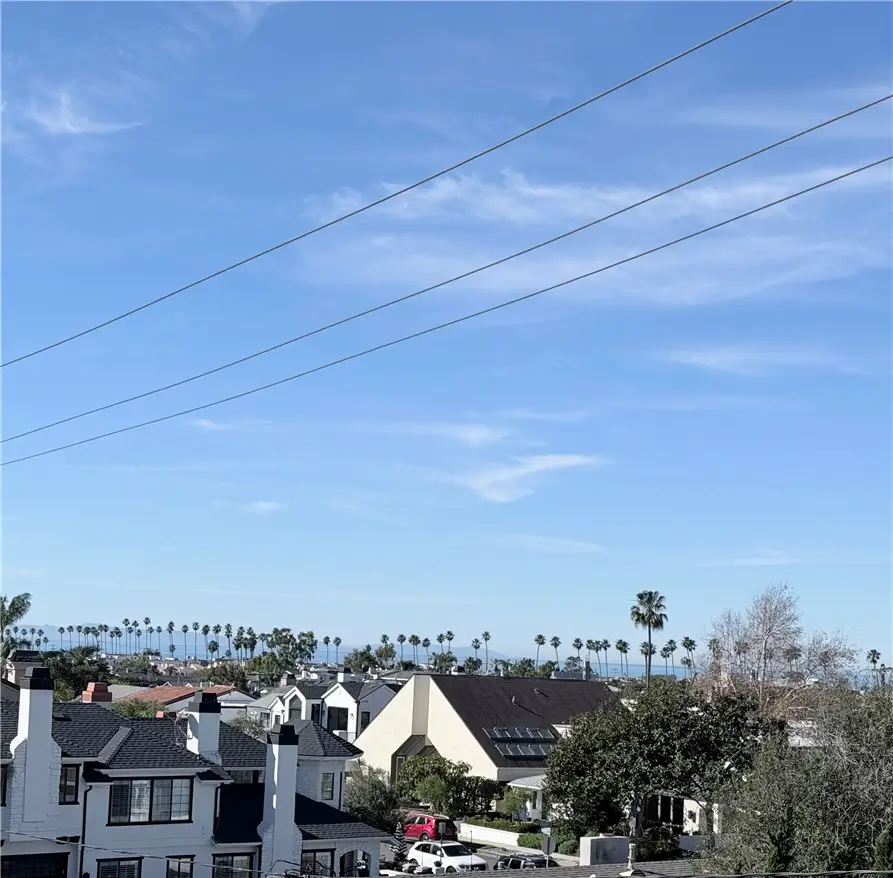 709 Larkspur #1, Corona Del Mar, CA 92625 - #1