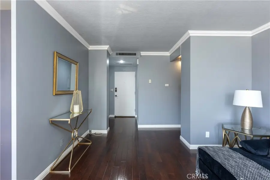 100 Atlantic #902, Long Beach, CA 90802 - Image #3