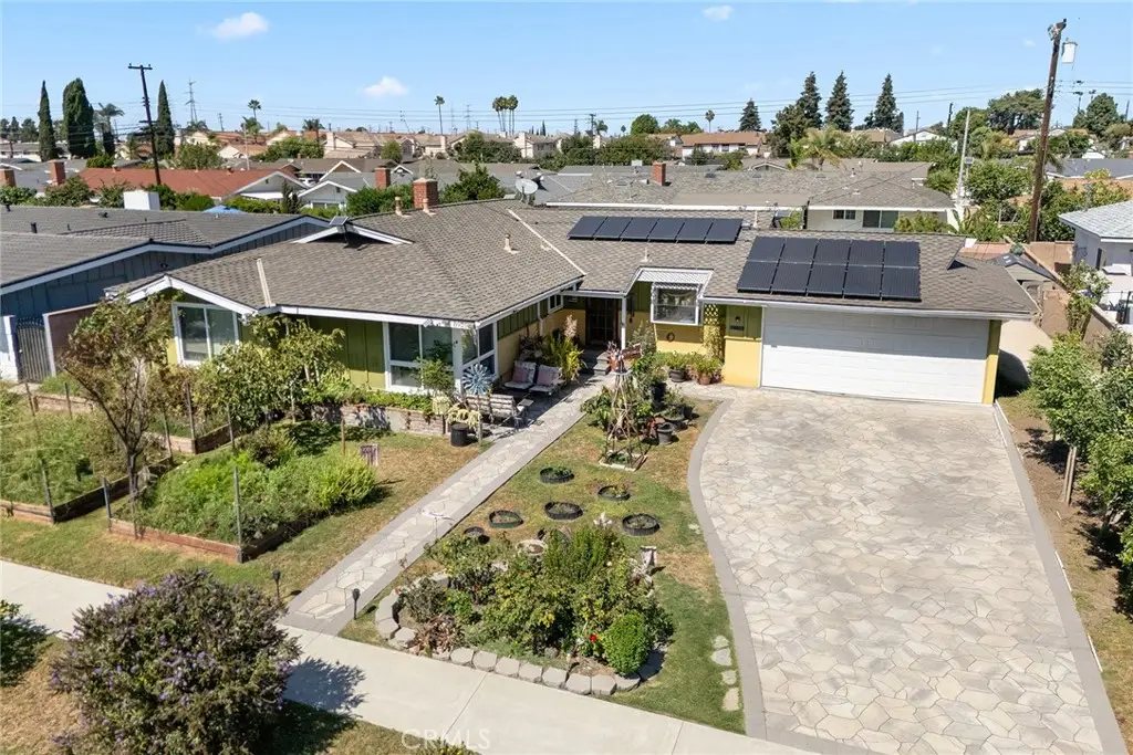 8921 Kennelly Lane, Anaheim, CA 92804 - #1