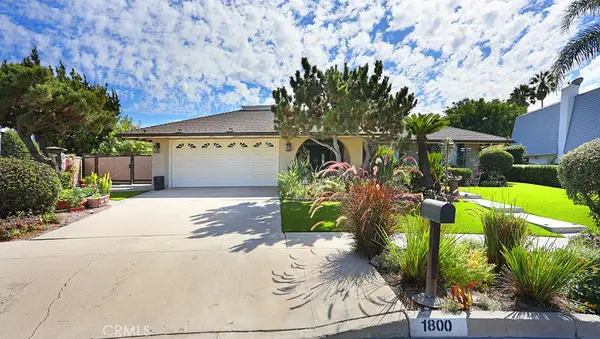1800 Yermo Place, Fullerton, CA 92833