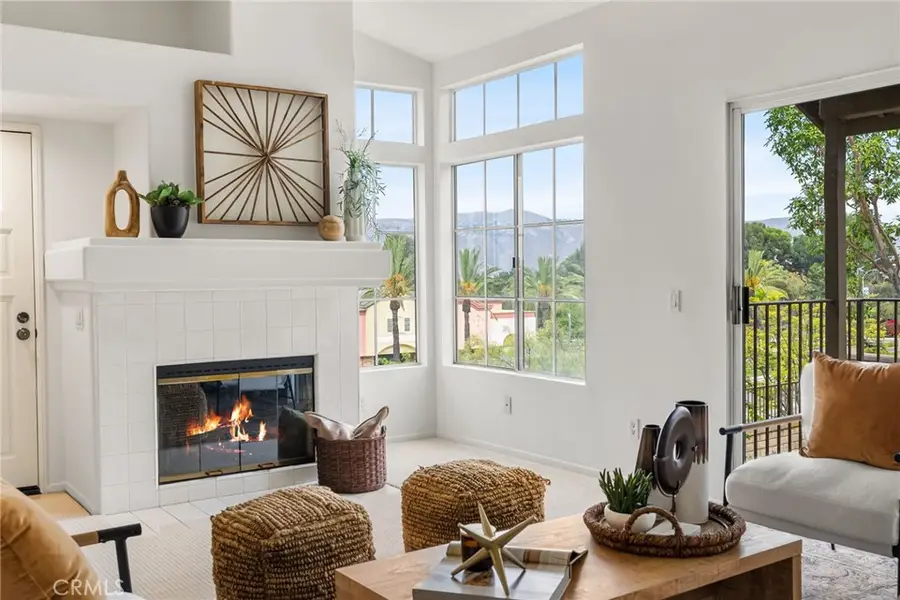 8123 E Oak Ridge Circle, Anaheim Hills, CA 92808 - Image #2