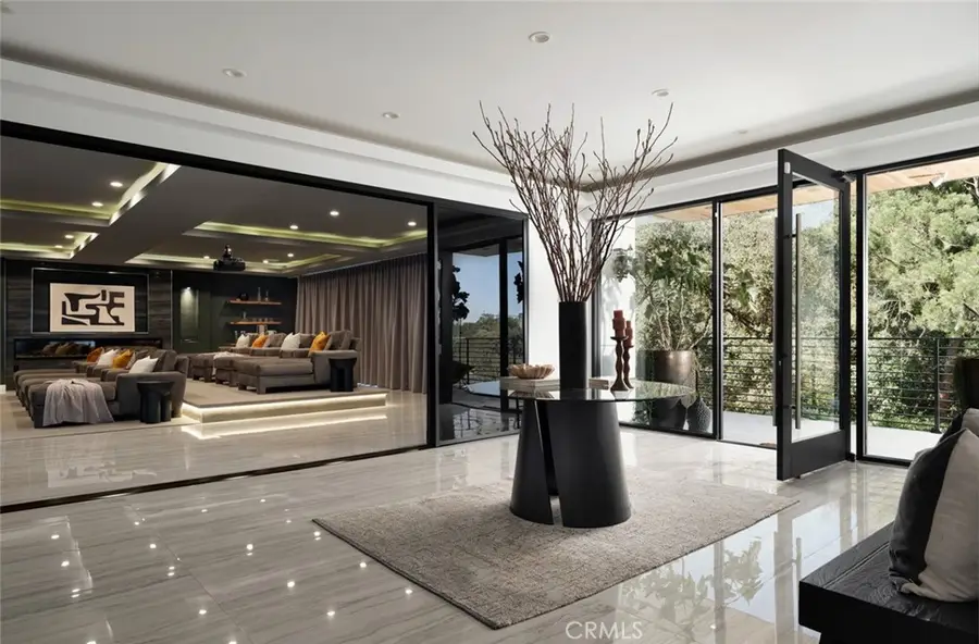 3820 Knobhill Drive, Sherman Oaks, CA 91423 - Image #3