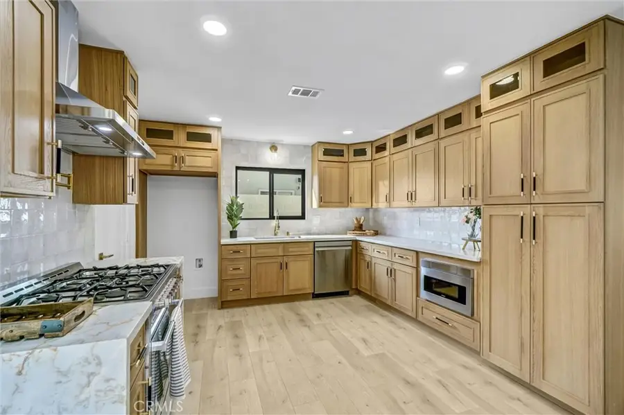 6032 Vane Circle, Huntington Beach, CA 92647 - Image #3