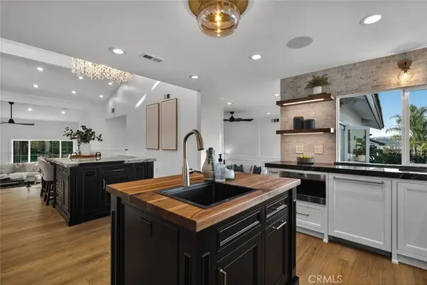 266 S Via Montanera, Anaheim Hills, CA 92807