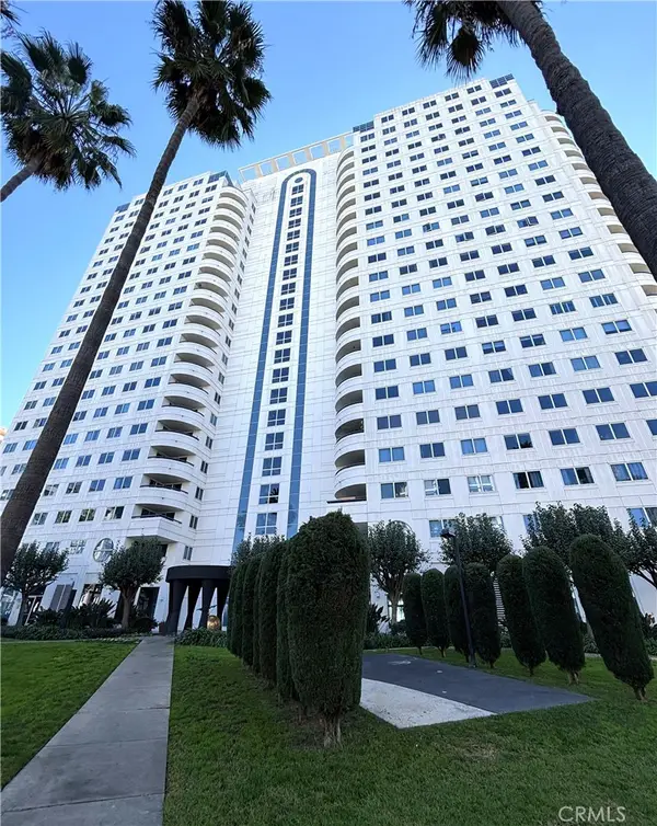 525 E Seaside Way #1801, Long Beach, CA 90802
