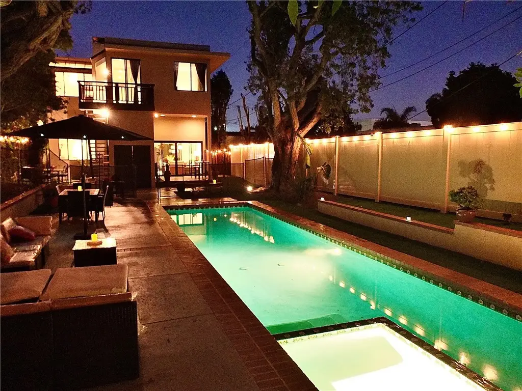 341 S Meadows, Manhattan Beach, CA 90266 - #1