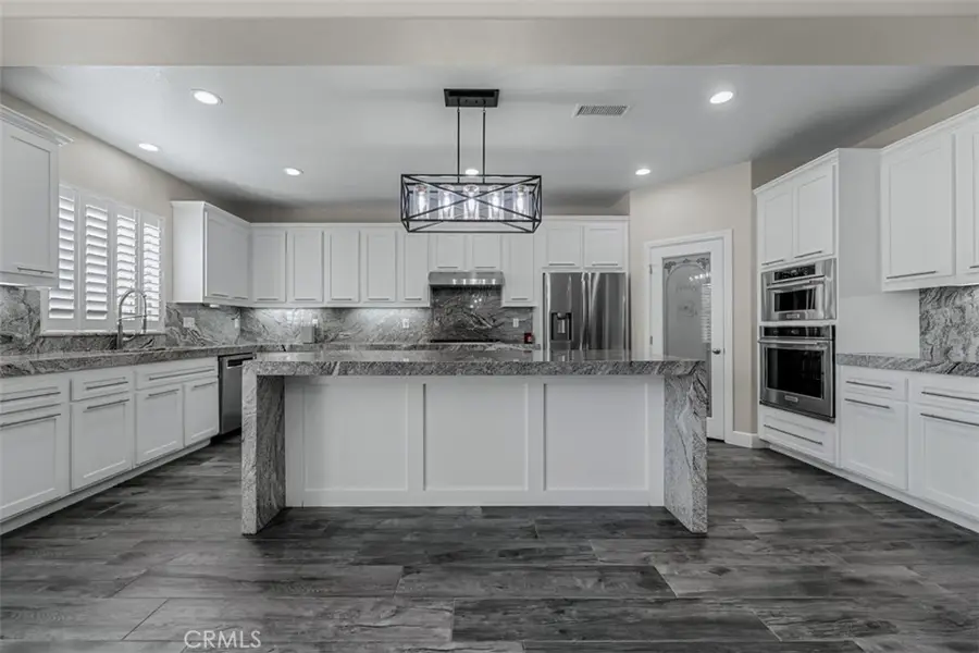 7557 Summer Day, Corona, CA 92883 - Image #2