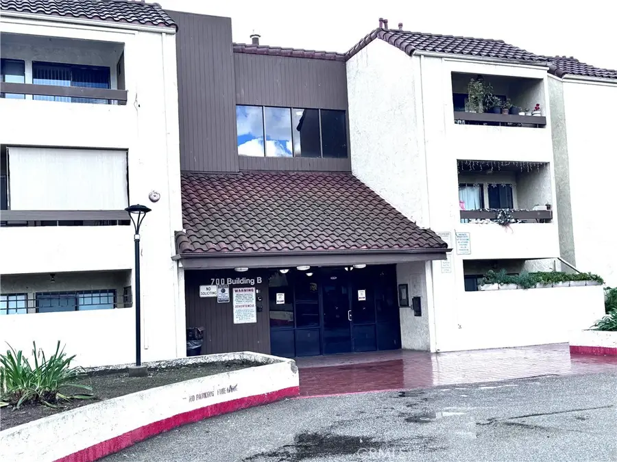 700 W 3rd #B107, Santa Ana, CA 92701 - Image #2