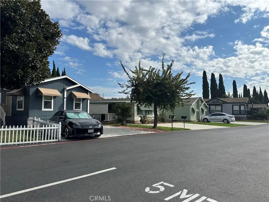 2770 W Lincoln #55, Anaheim, CA 92801 - Image #3