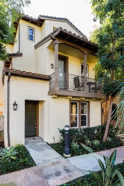 209 Tall Oak, Irvine, CA 92603