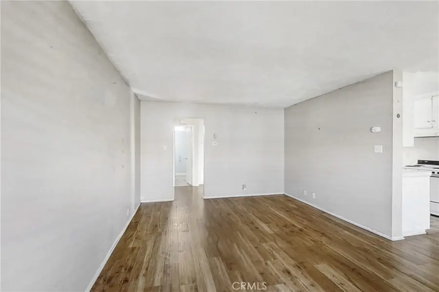 545 Chestnut Avenue #406, Long Beach, CA 90802 - Image #3