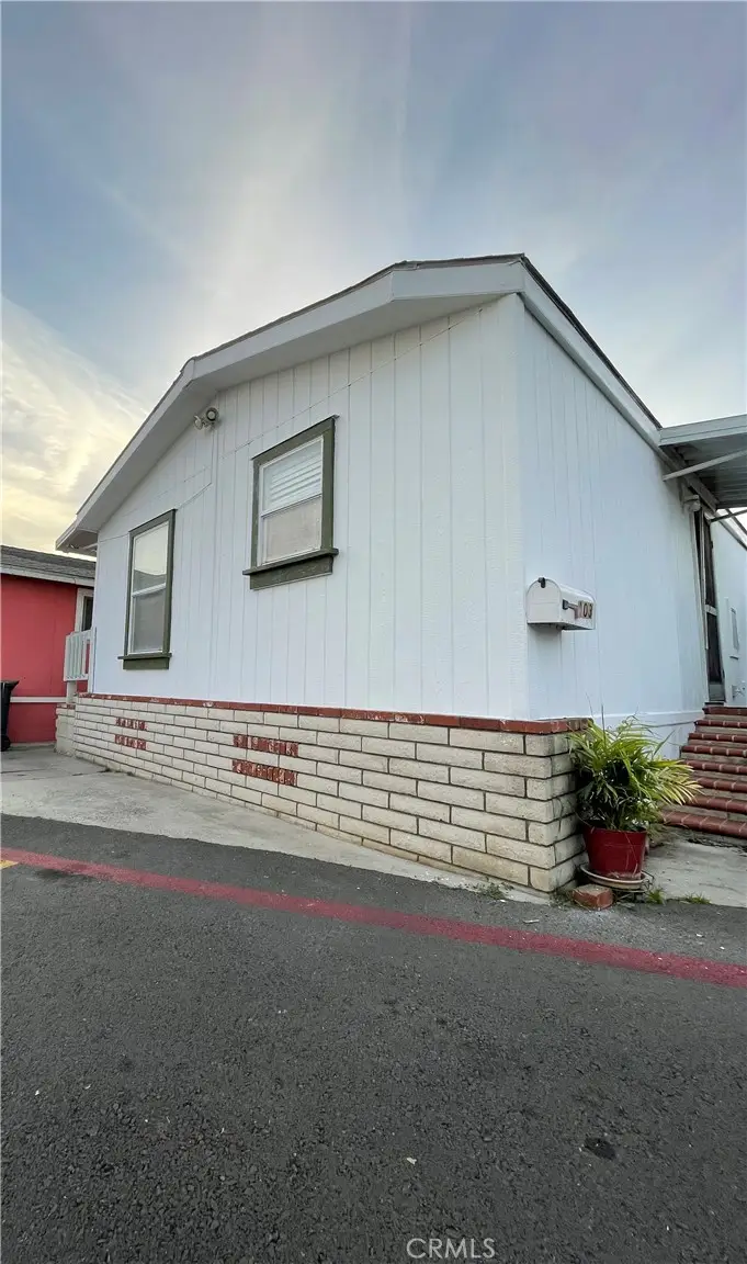 306 Sullivan St. Spc #103, Santa Ana, CA 92704 - Image #2