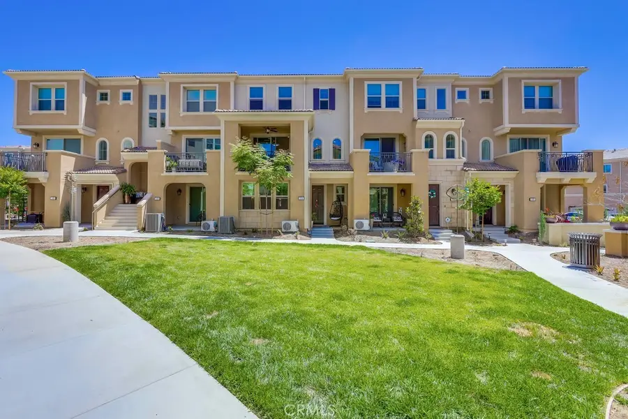 104 Alder Ridge, Lake Forest, CA 92610 - Image #2