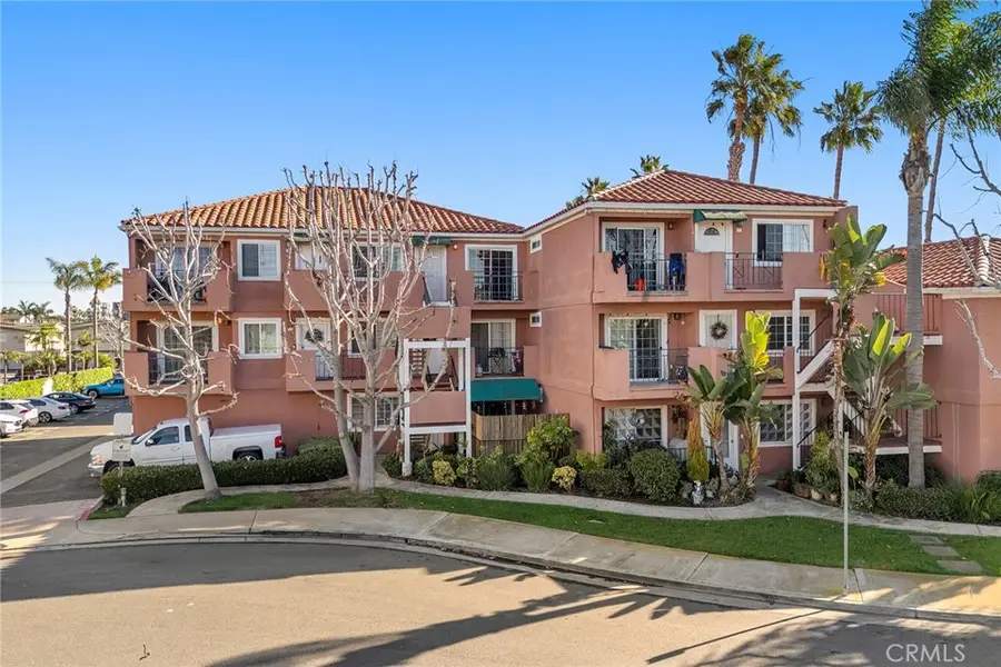 409 Utica Avenue #D36, Huntington Beach, CA 92648 - #2