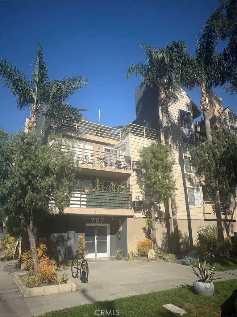 707 W 4th #7, Long Beach, CA 90802 - Image #2