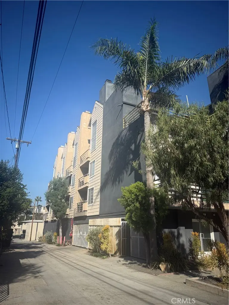 707 W 4th #7, Long Beach, CA 90802 - Image #3