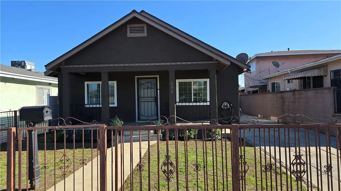 654 Oakford, Los Angeles, CA 90022 - #1