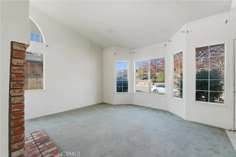 39364 Harvard, Palmdale, CA 93551 - #2