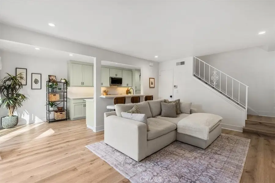 1196 Landsburn Circle, Westlake Village, CA 91361 - Image #3