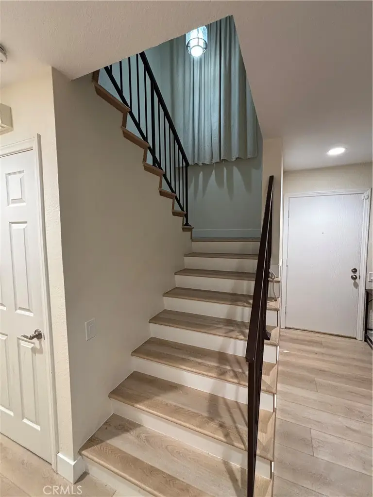 1127 Via Santiago, Corona, CA 92882 - Image #3