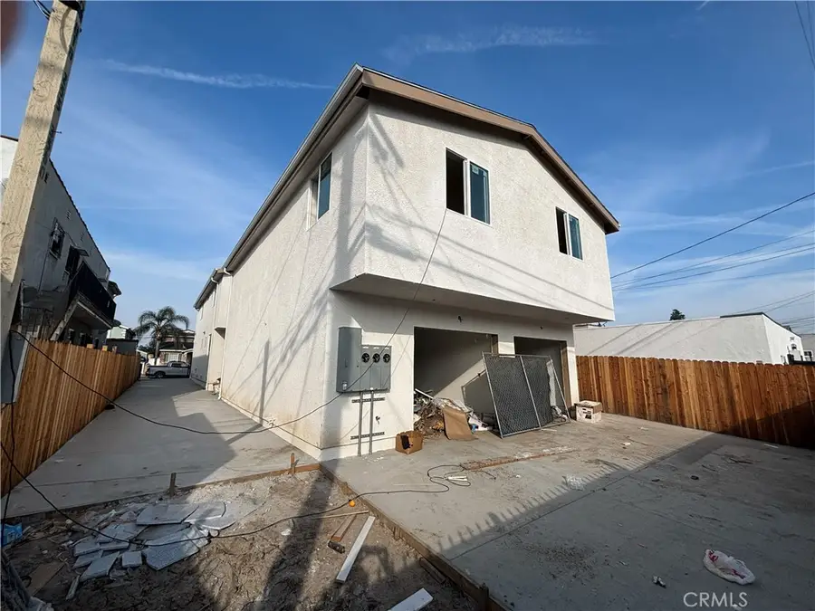 1046 W 84th Place, Los Angeles, CA 90044 - Image #3