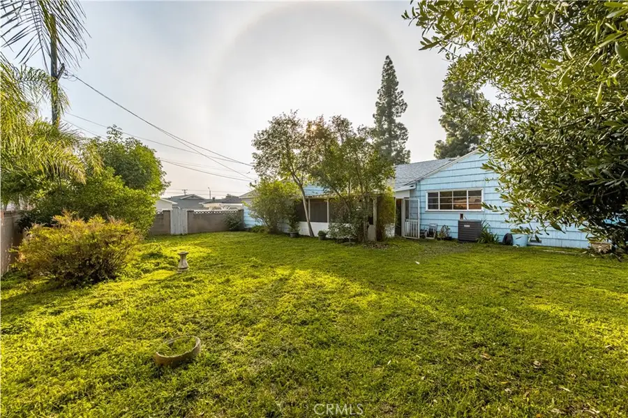 527 N Park Lane, Orange, CA 92867 - Image #3