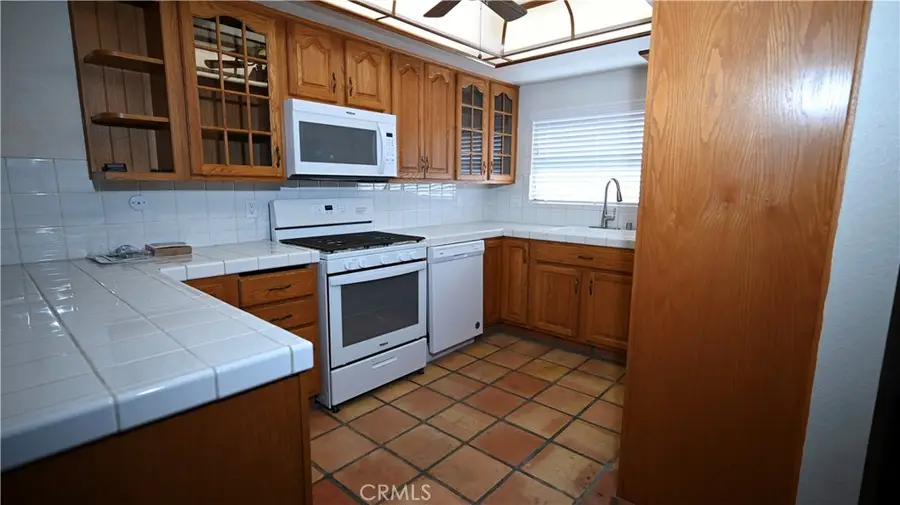 2514 N Tustin #F(66), Santa Ana, CA 92705 - Image #3