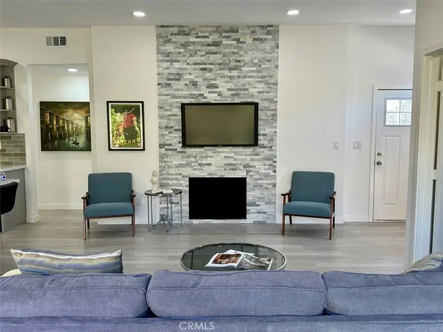 7335 Kyle, Tujunga, CA 91042 - #2