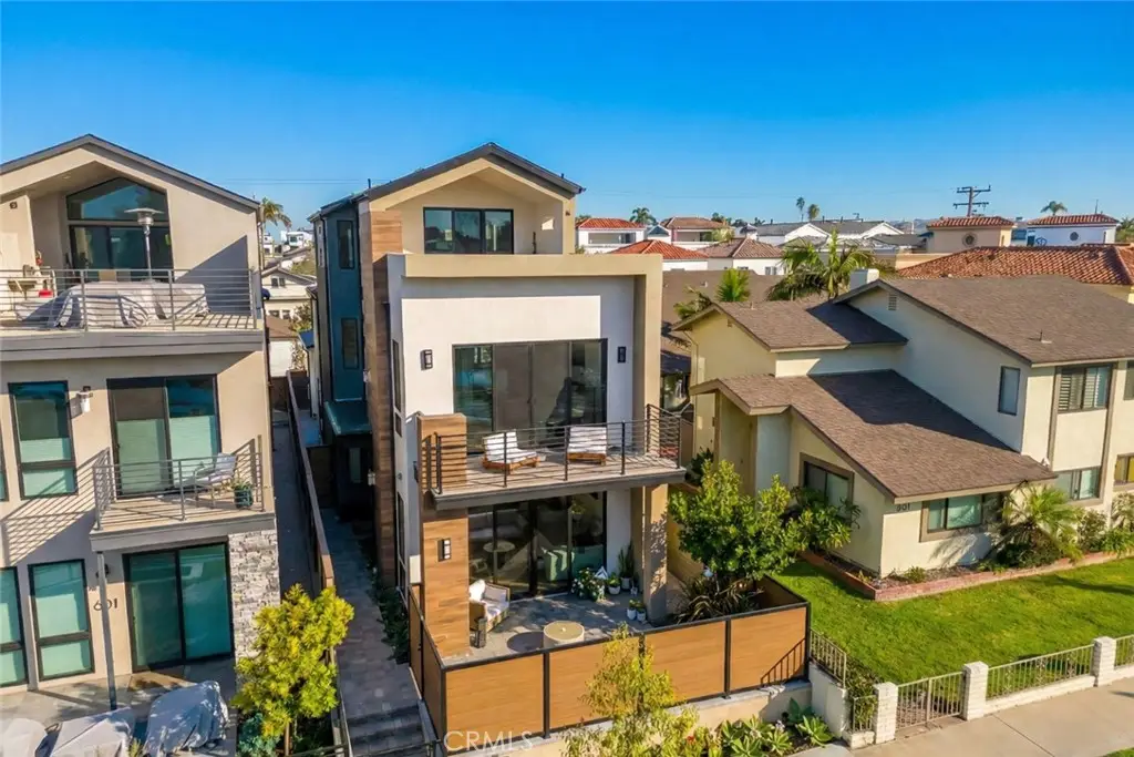 603 Delaware Street, Huntington Beach, CA 92648 - #1