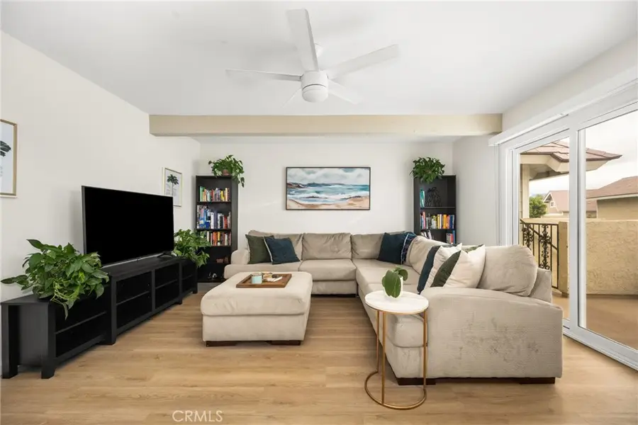 16 Oval, Irvine, CA 92604 - Image #2