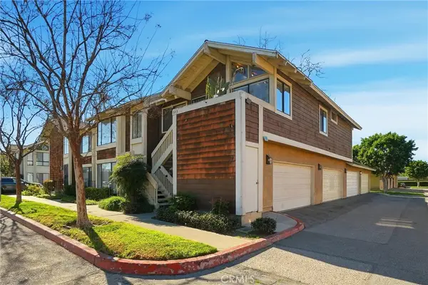 933 S Downey, Anaheim, CA 92804