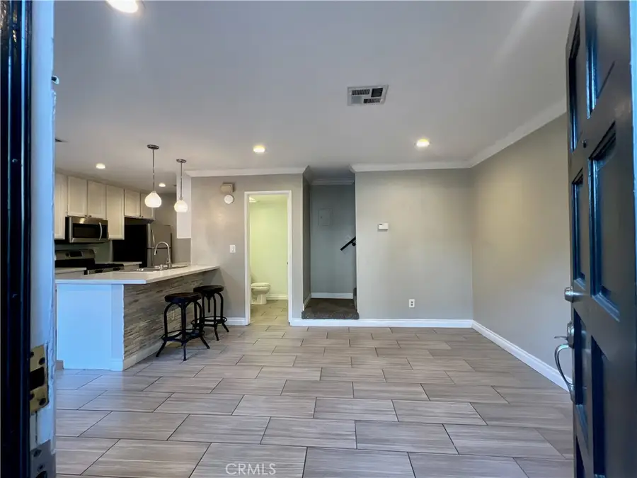 542 W Dunton #29, Orange, CA 92865 - #3